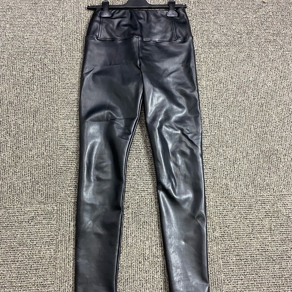 Purchased At Honey - Picture 1 of 1